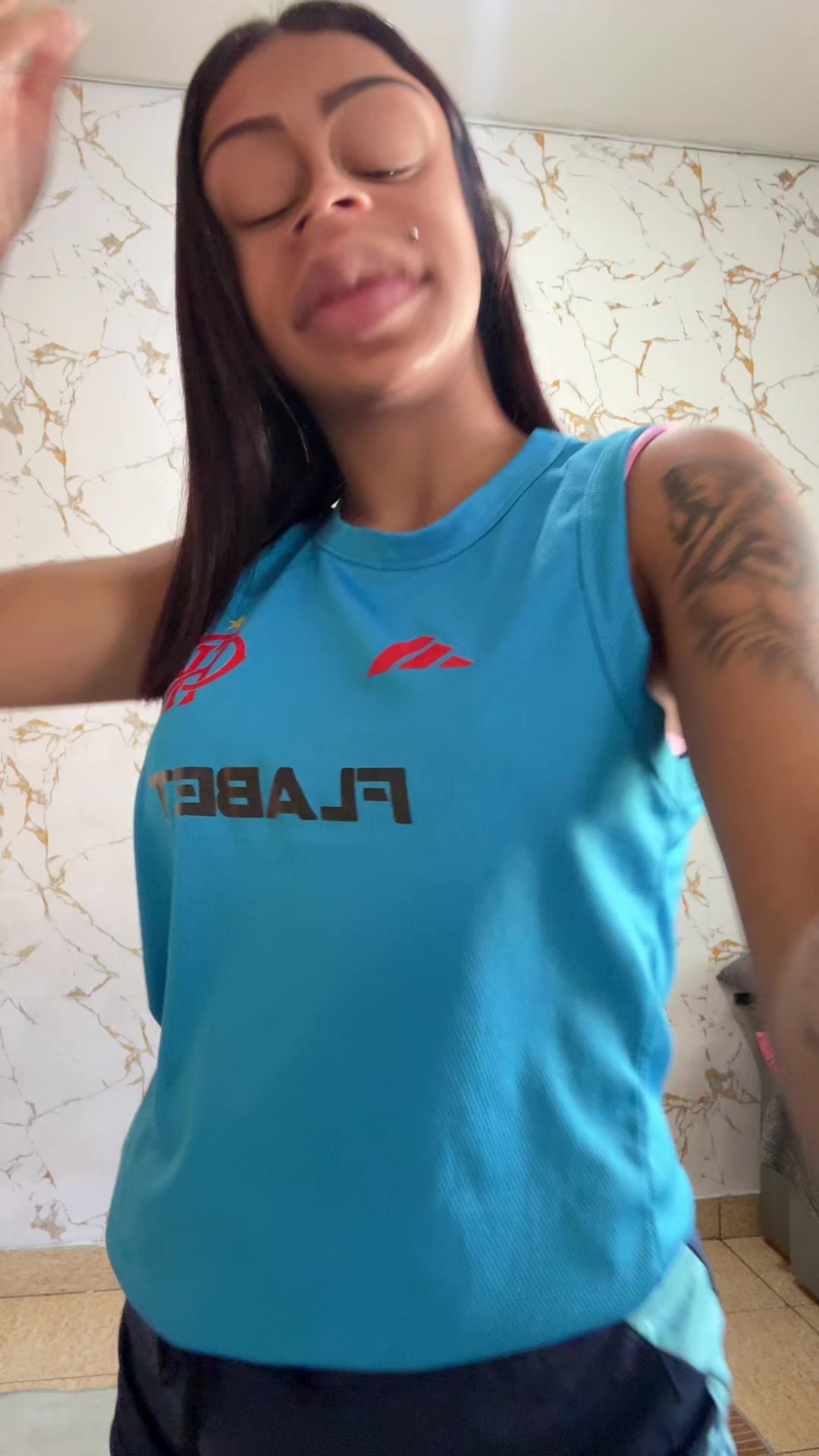 @claraaraujoo_001