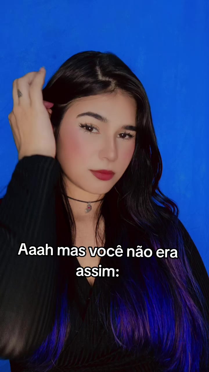 @CECÍLIA MATTOS 💜🐝