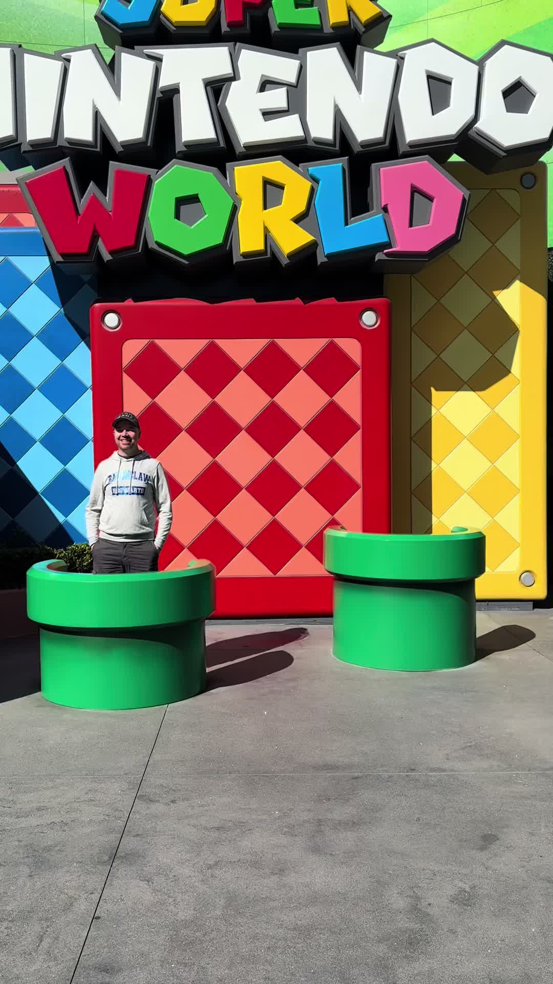 @hollyer