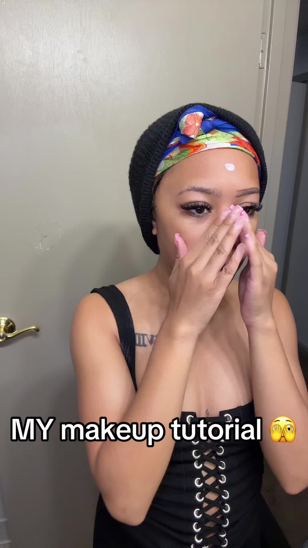 @Mia