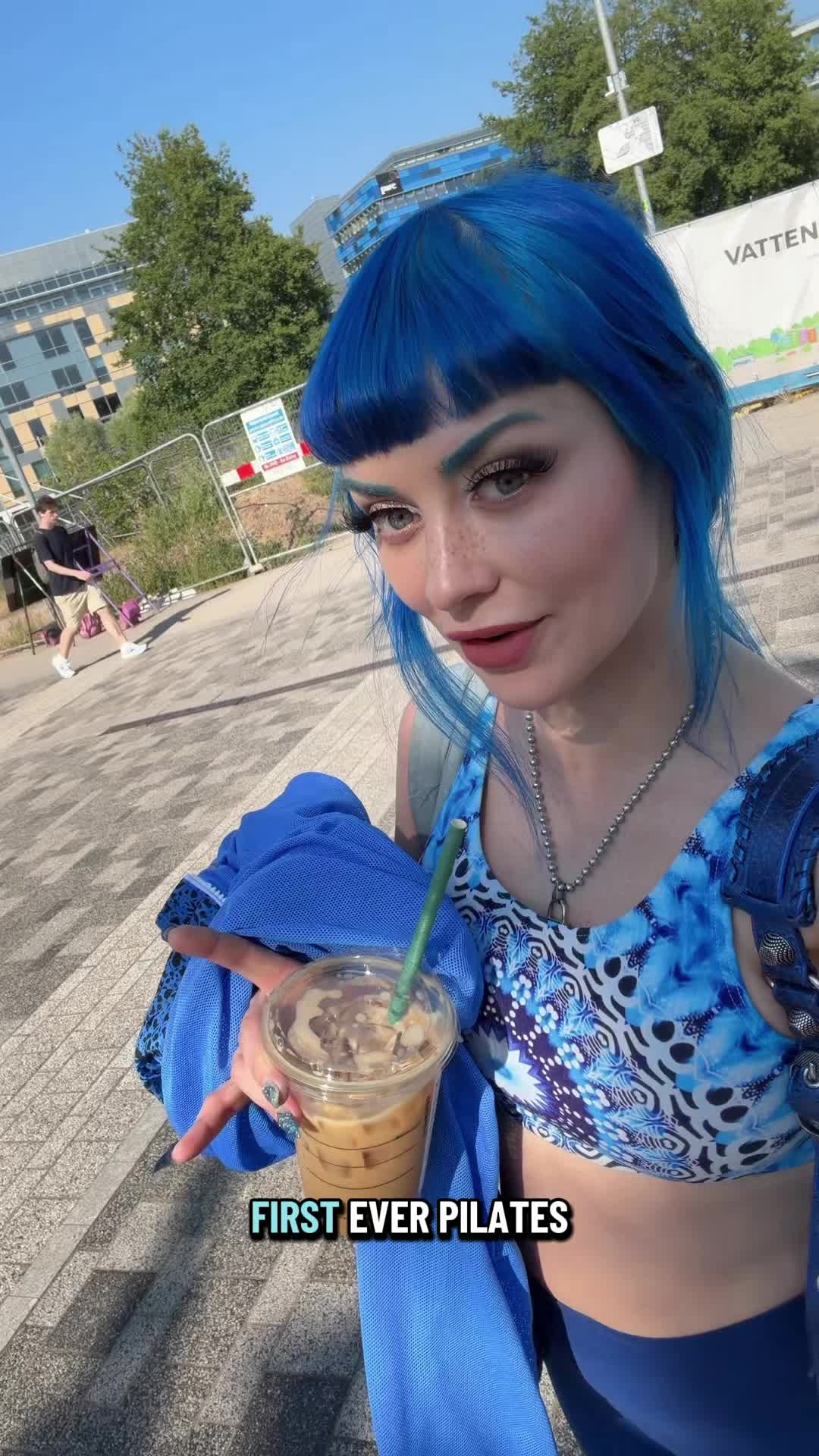 @Jewelz Blu