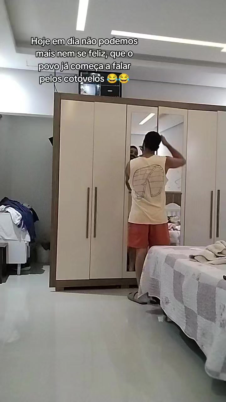 @Pedreiro debochado 🤠