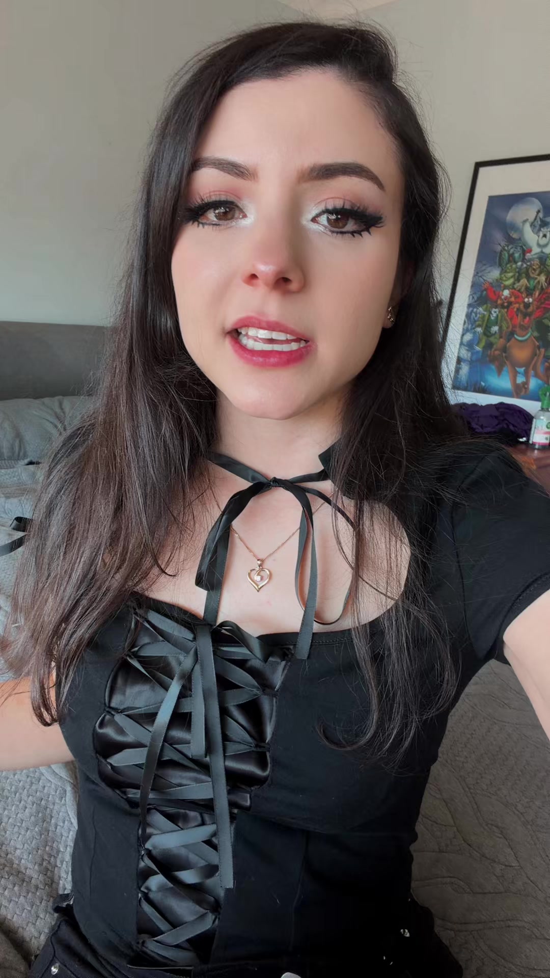 @Minacakes_12