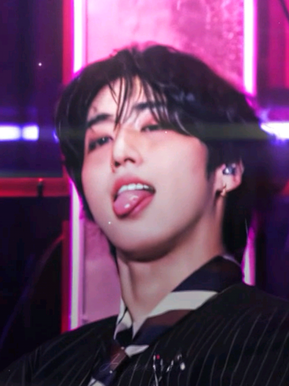 @hyunxiel