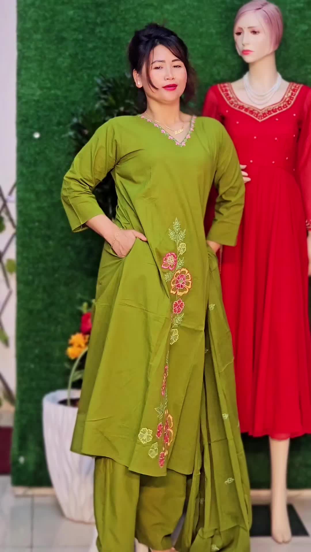 @Rekha Fashion