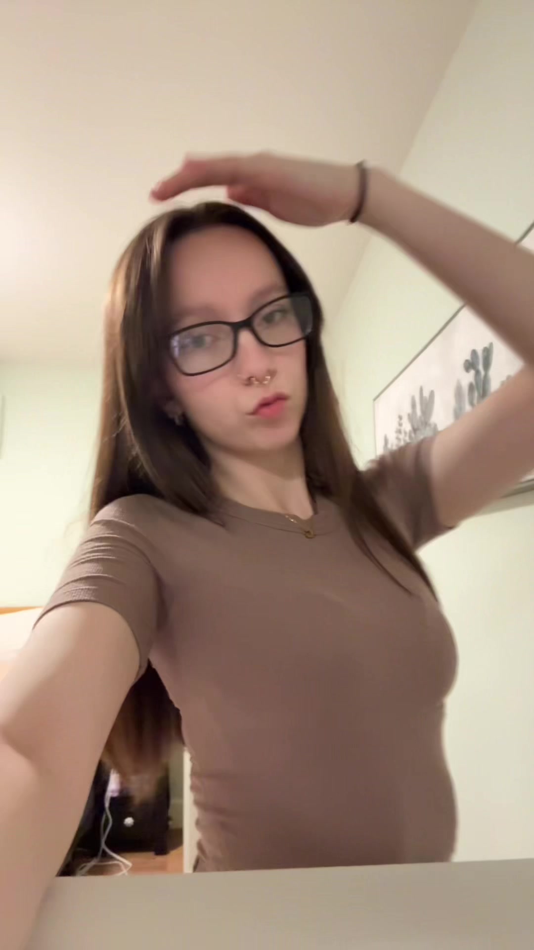 @chlo.