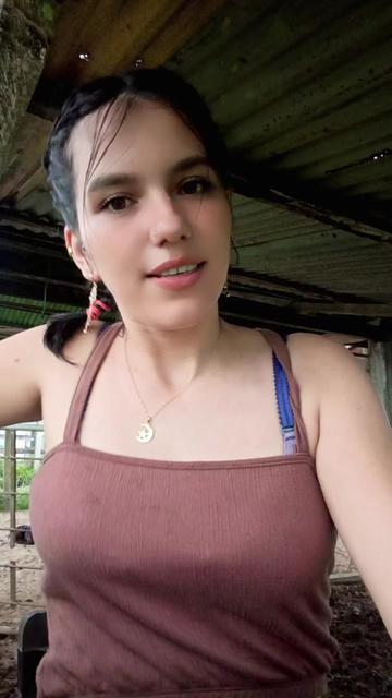 @Gaby🦋🐟🖤🍰