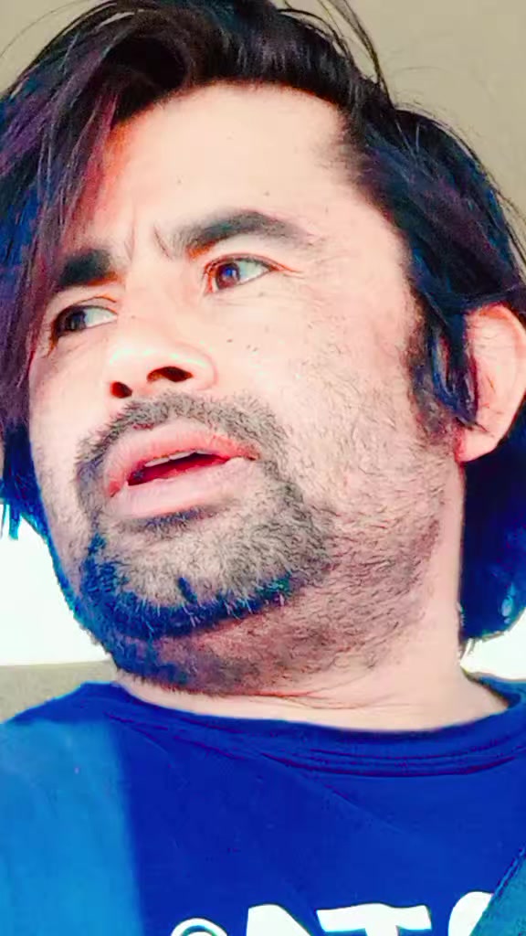 @म त गाउले ठिटो