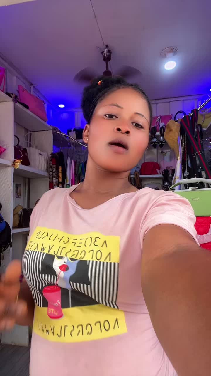 @Pretty Afia 😍❤️💐💋🔥