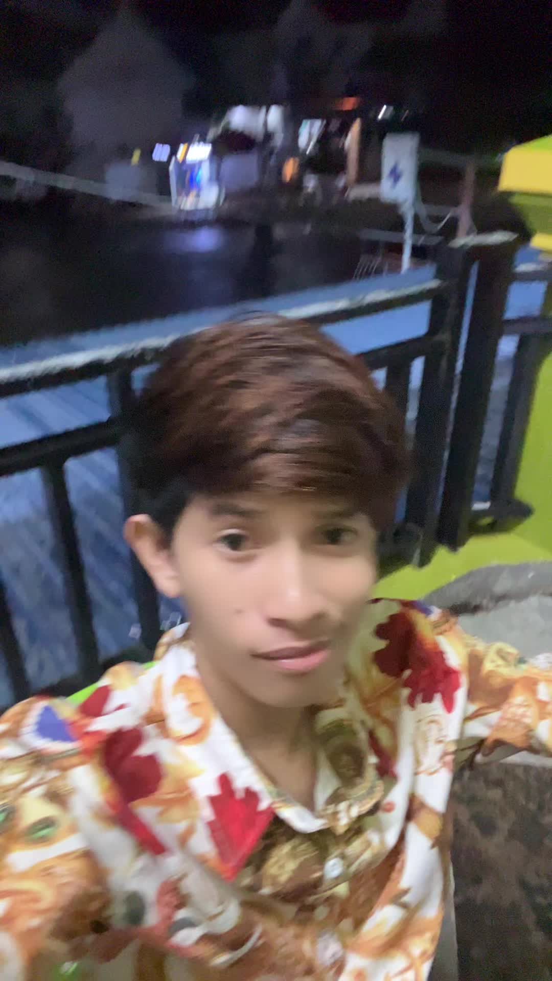 @🎈