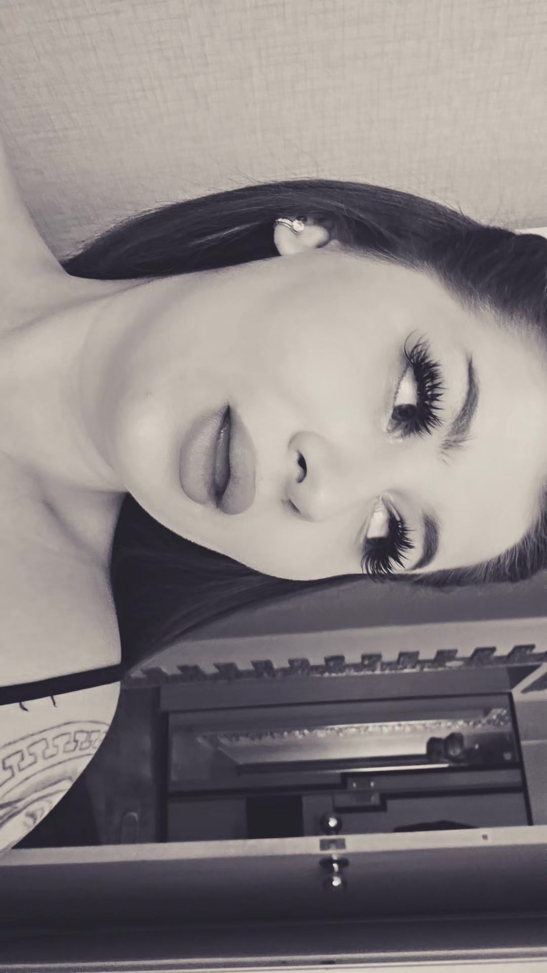 @Кошечка 🐈⬛😈