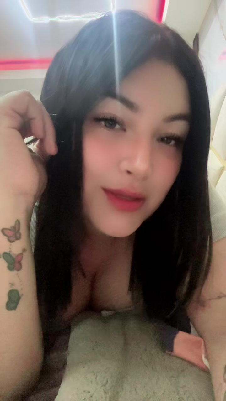 @Mishell🦋