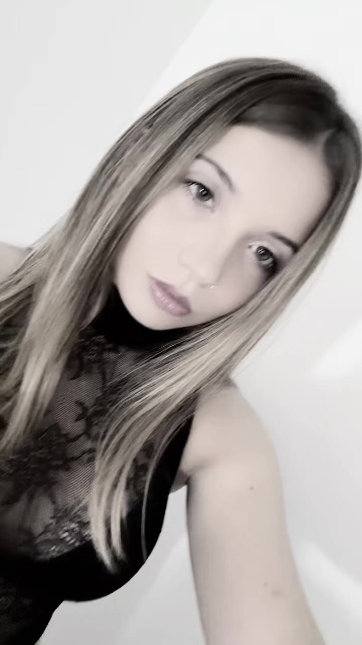 @micaela