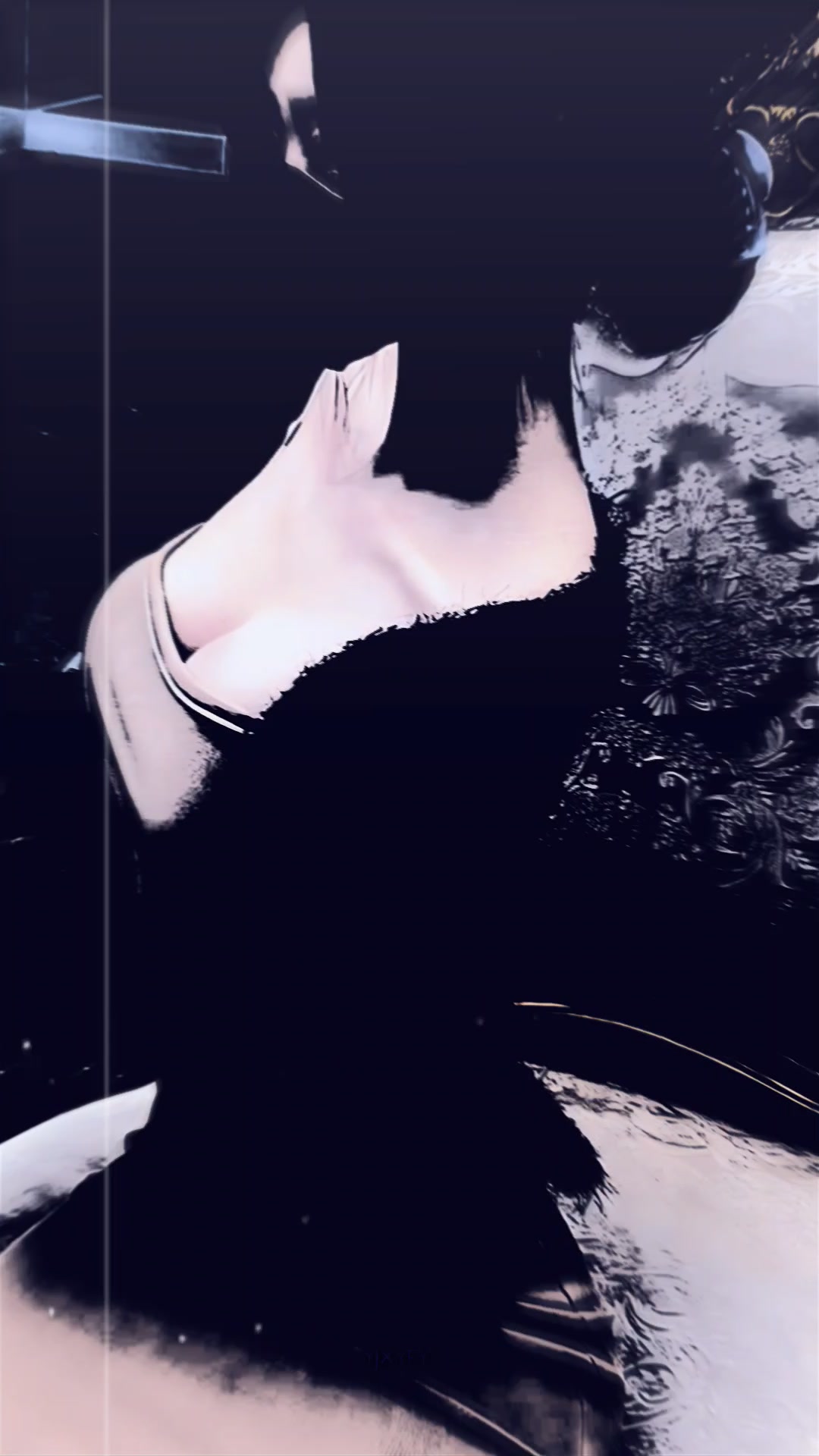 @駱毅