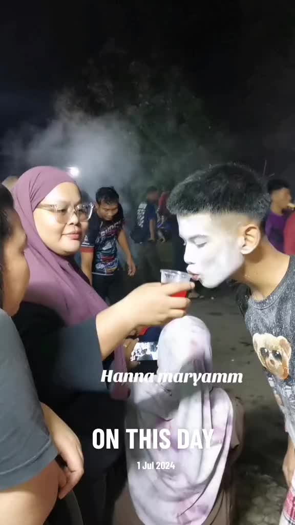@Dora 🇲🇾 😘