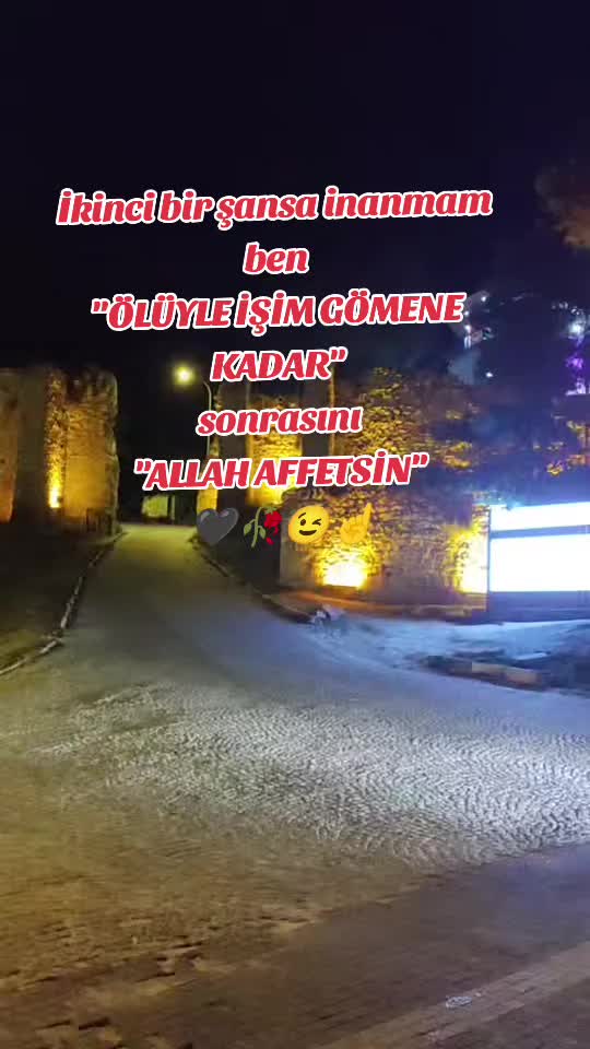 @😇yasemin_mirza43😇