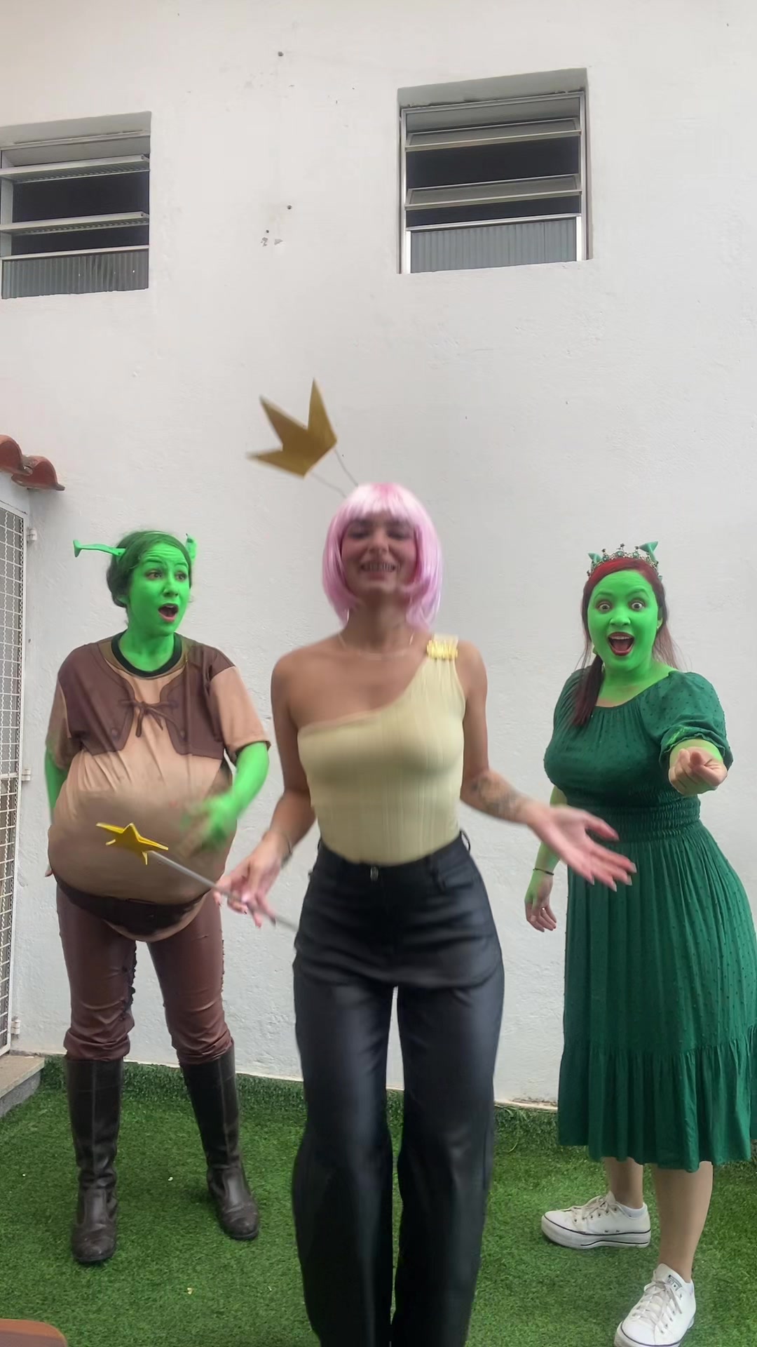 @Vitoria Helena