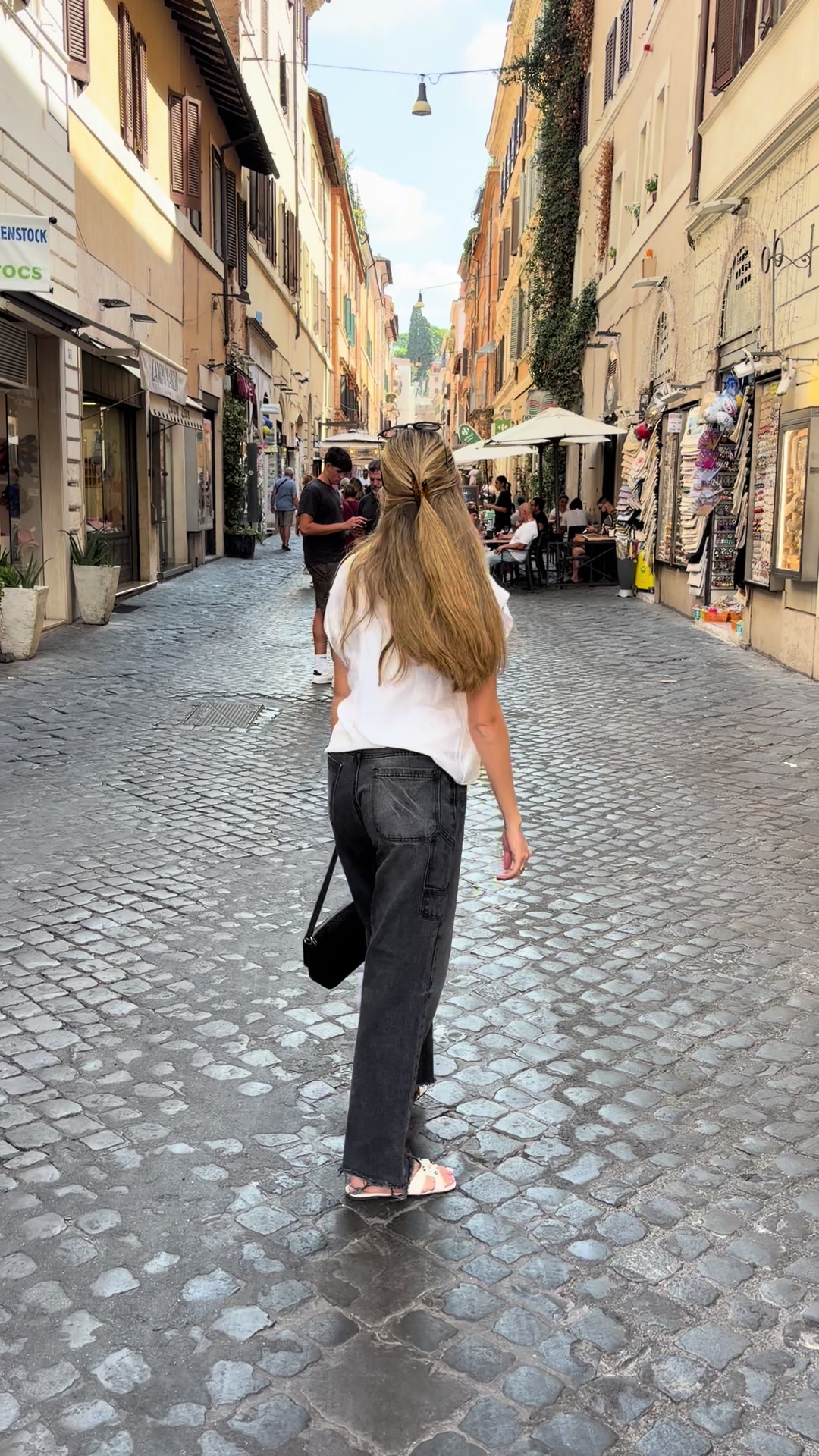 @Larissa Scorsolini