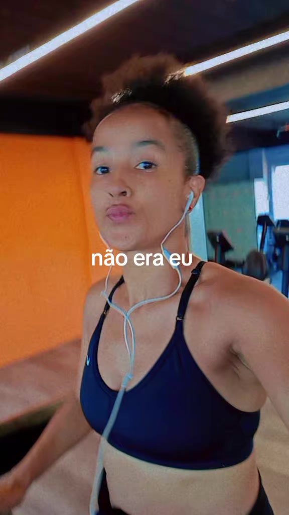 @Nádia
