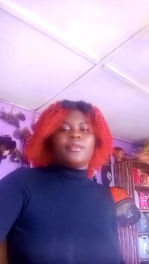 @Nana 🦋Yaa