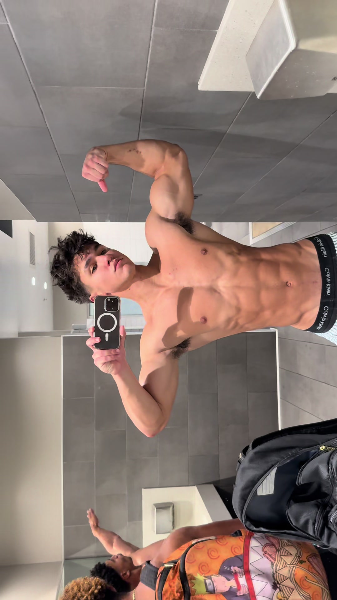 @Kalel🦸🏻♂️