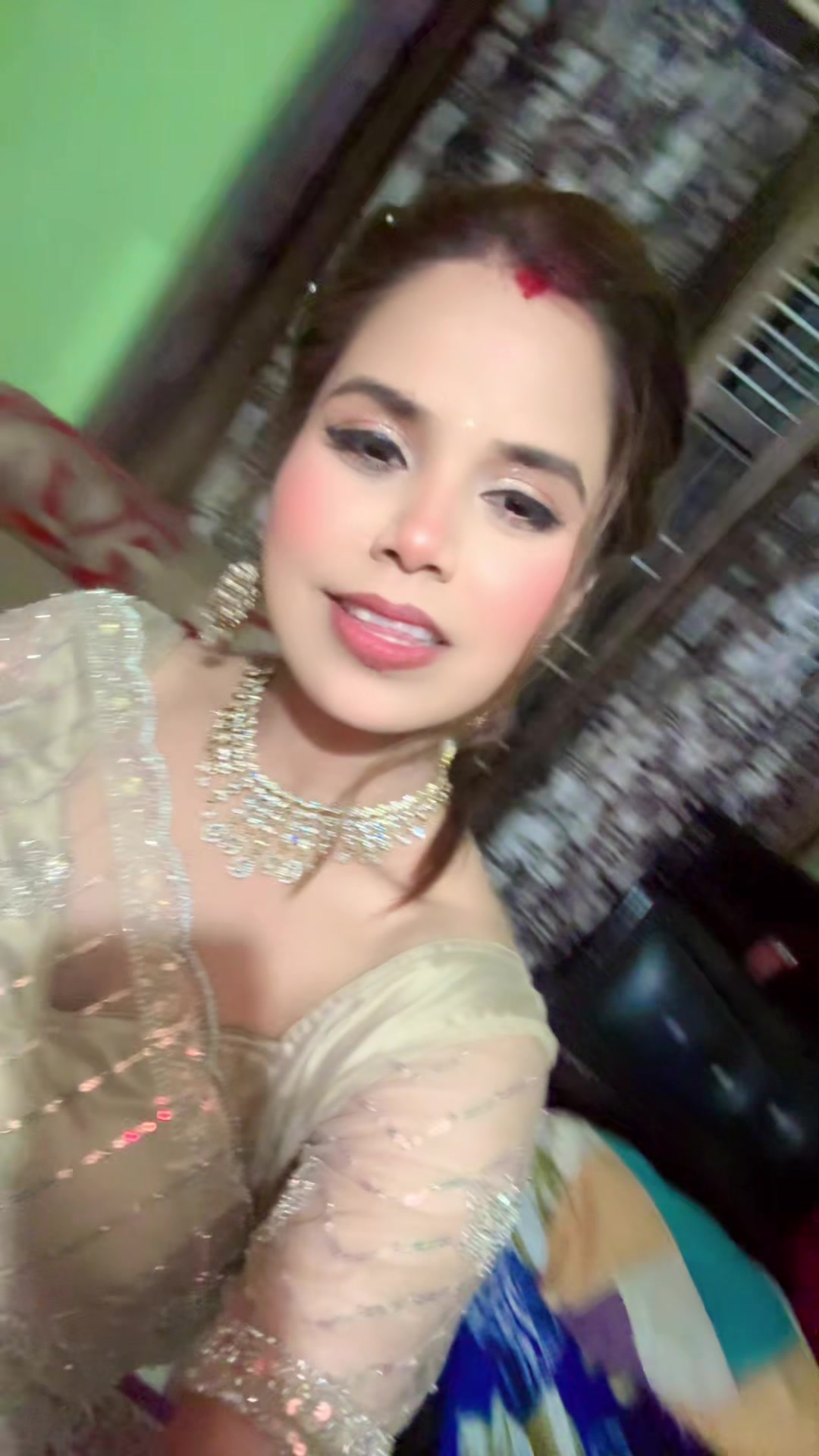 @Amrita Bhagat🇬🇧🇬🇧🇬🇧