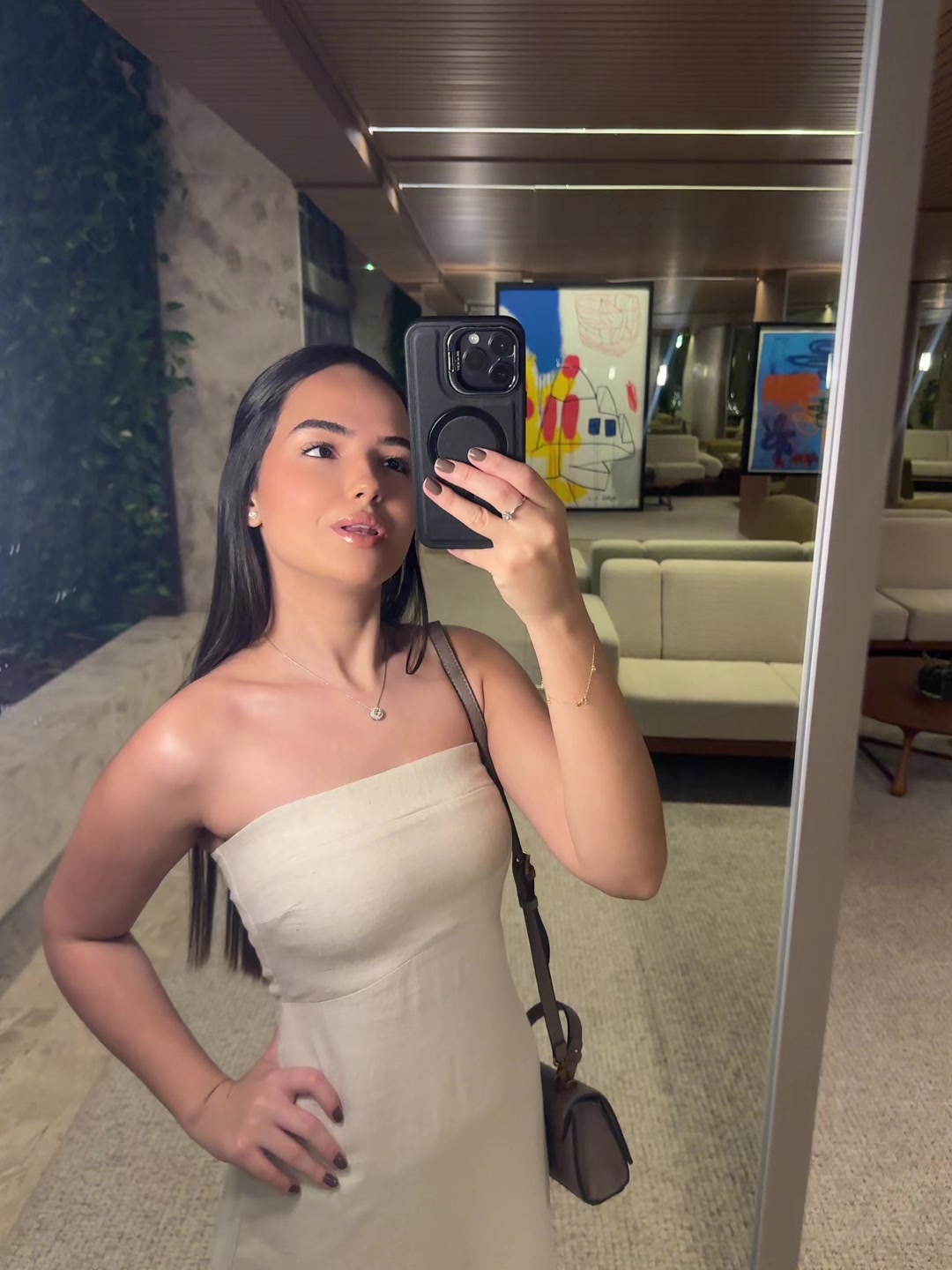 @Lara