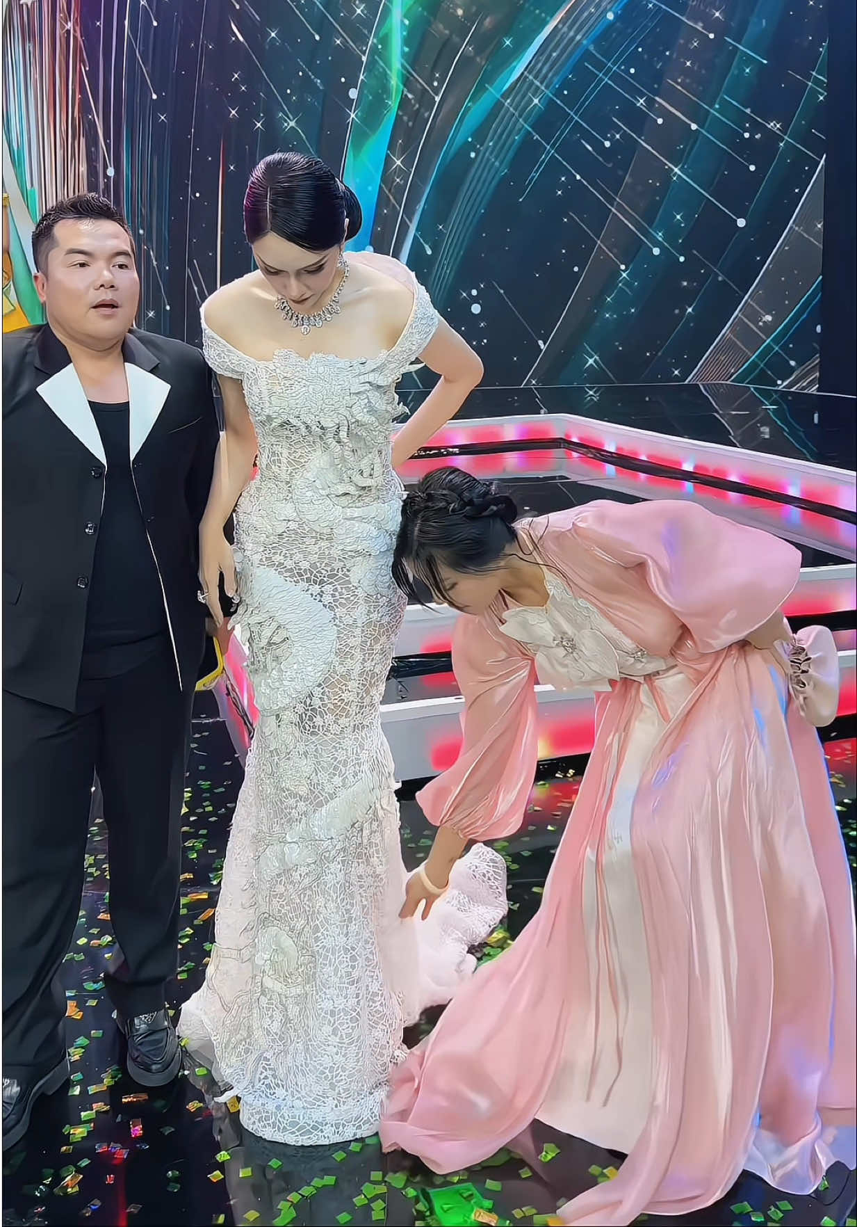 @Nguyễn Thị Thu Trang
