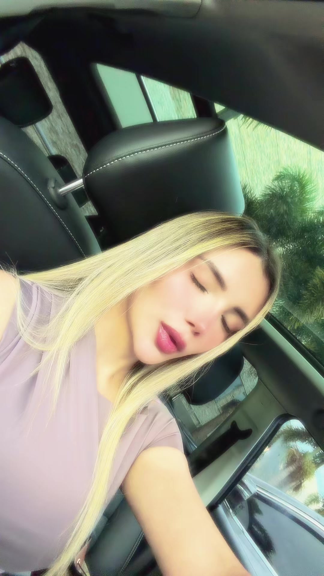 @Loreana Reyes 🦋