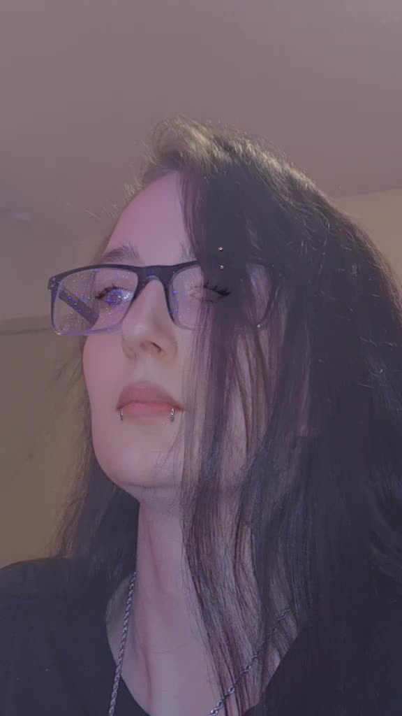 @kayla_vexora