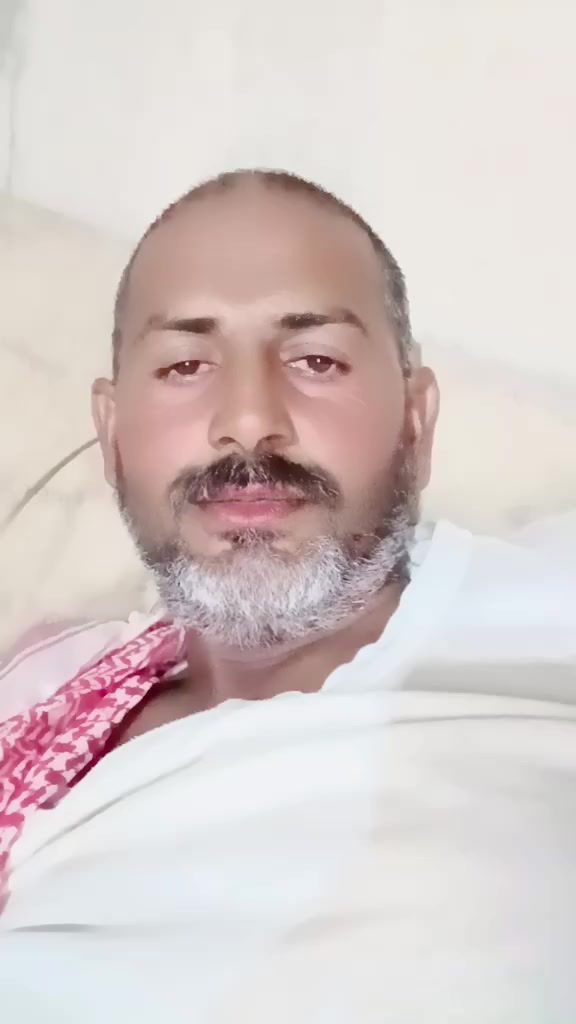 @غلام اكبر