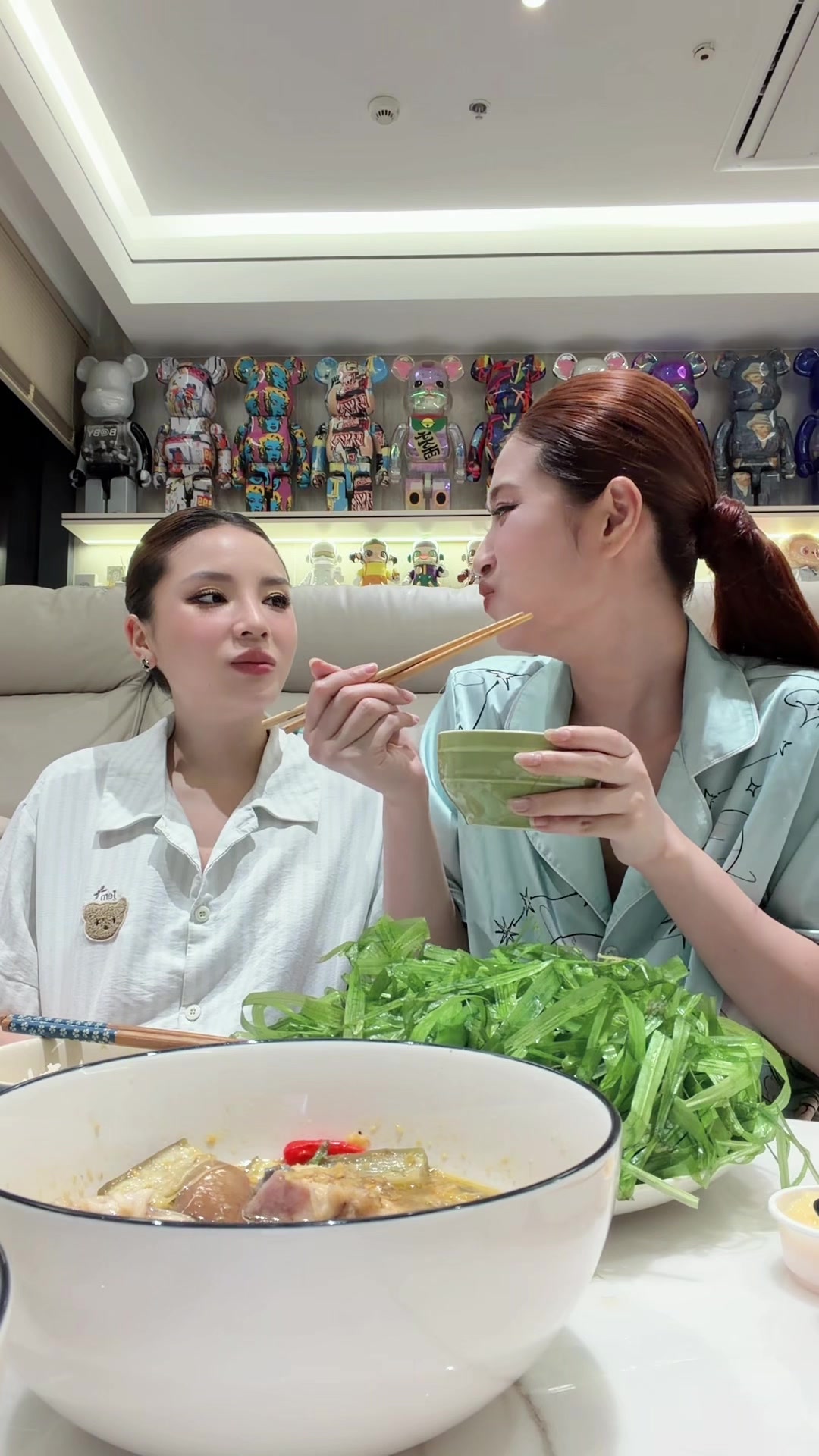 @Đo&agrave;n Thi&ecirc;n &Acirc;n