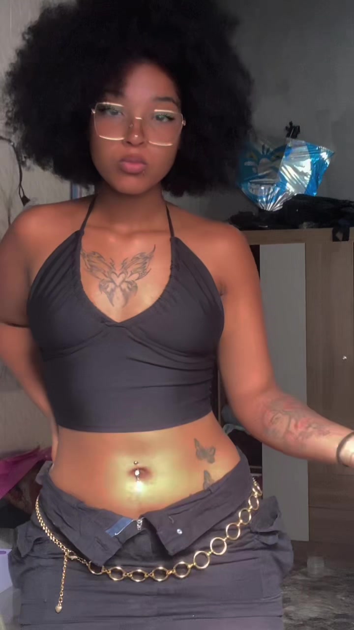 @pretinha