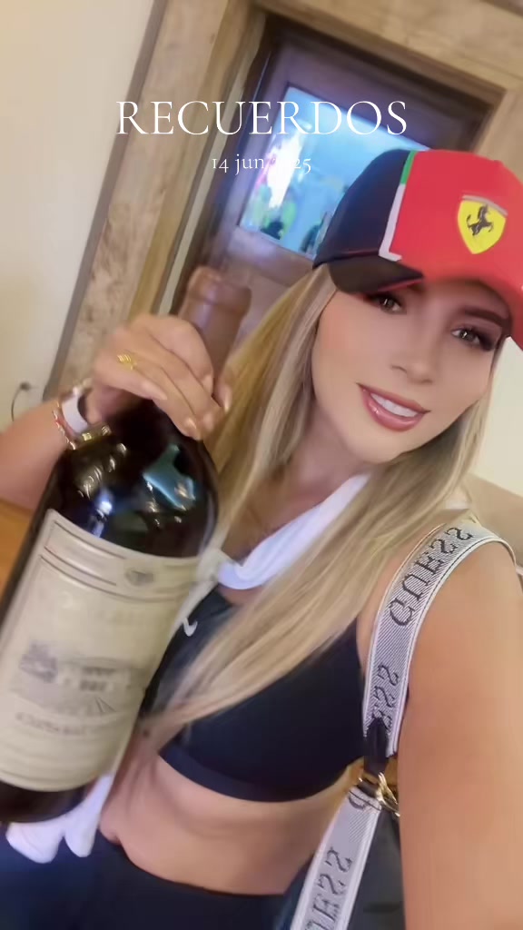 @Anna Karyna