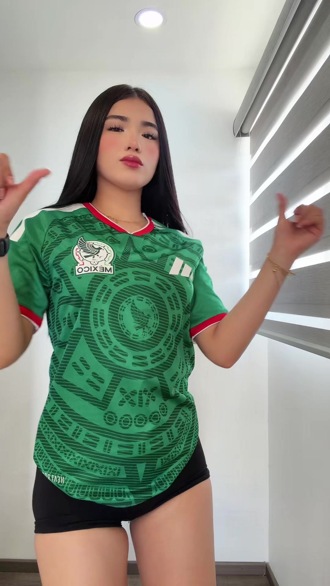 @Nailea