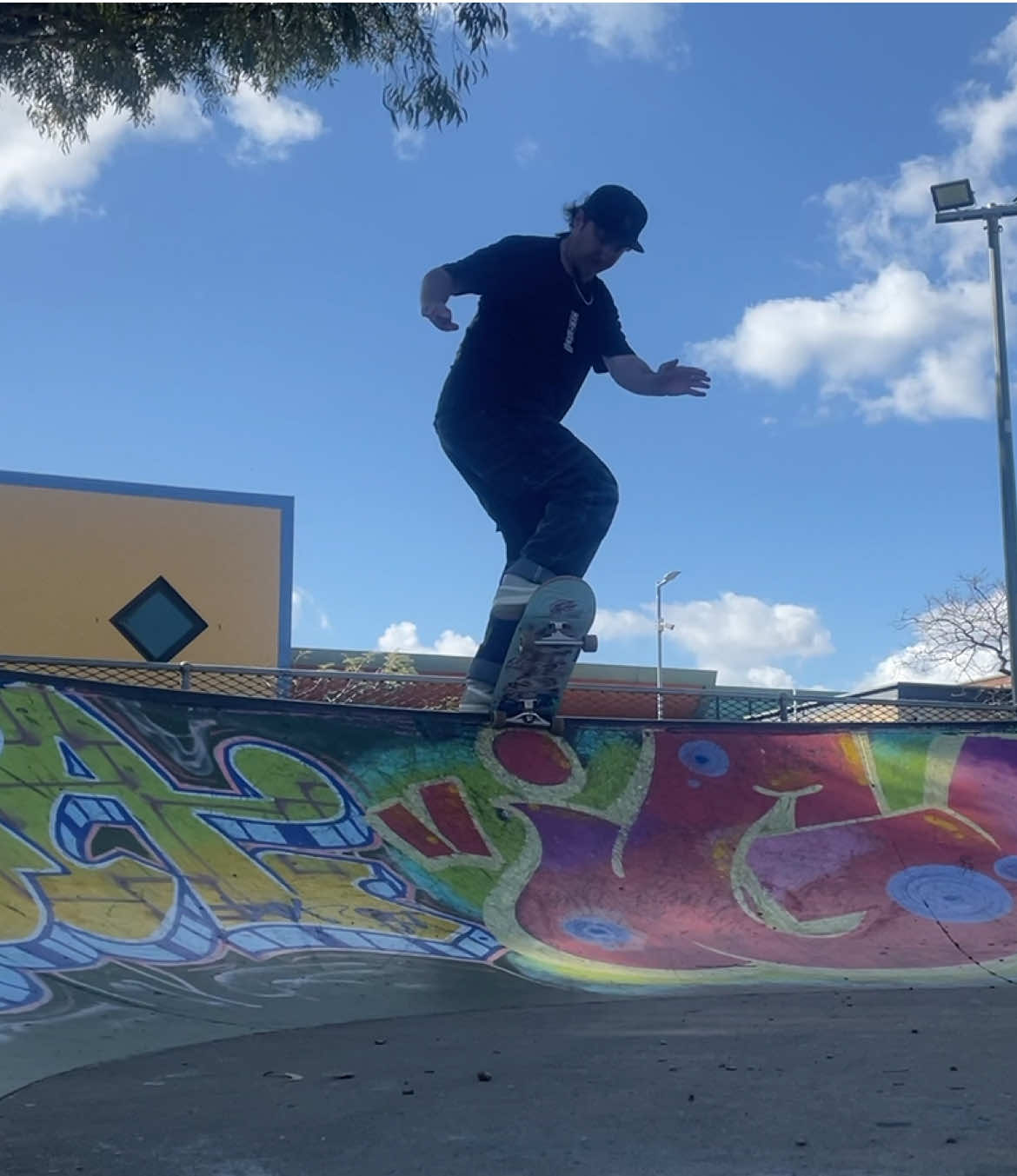 @WatoSkates🛹