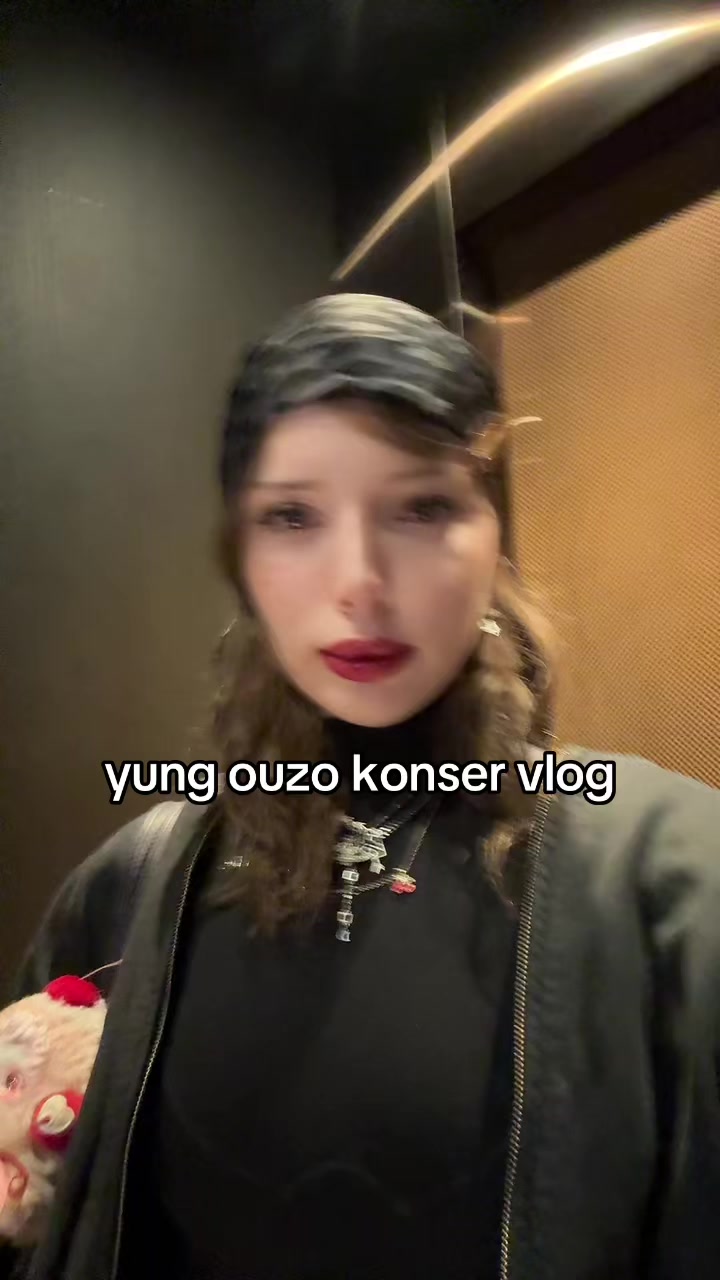 @🫩