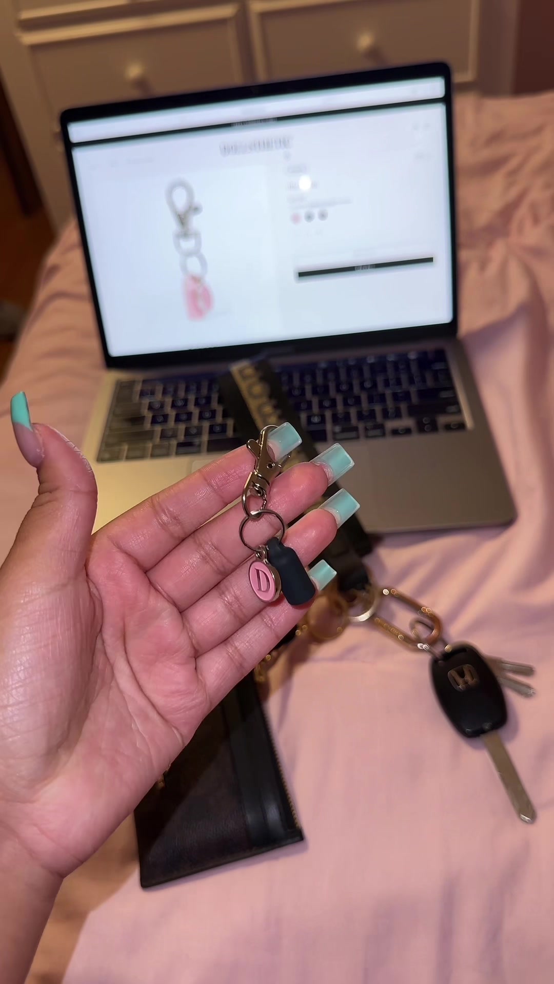 @Dollsthetic