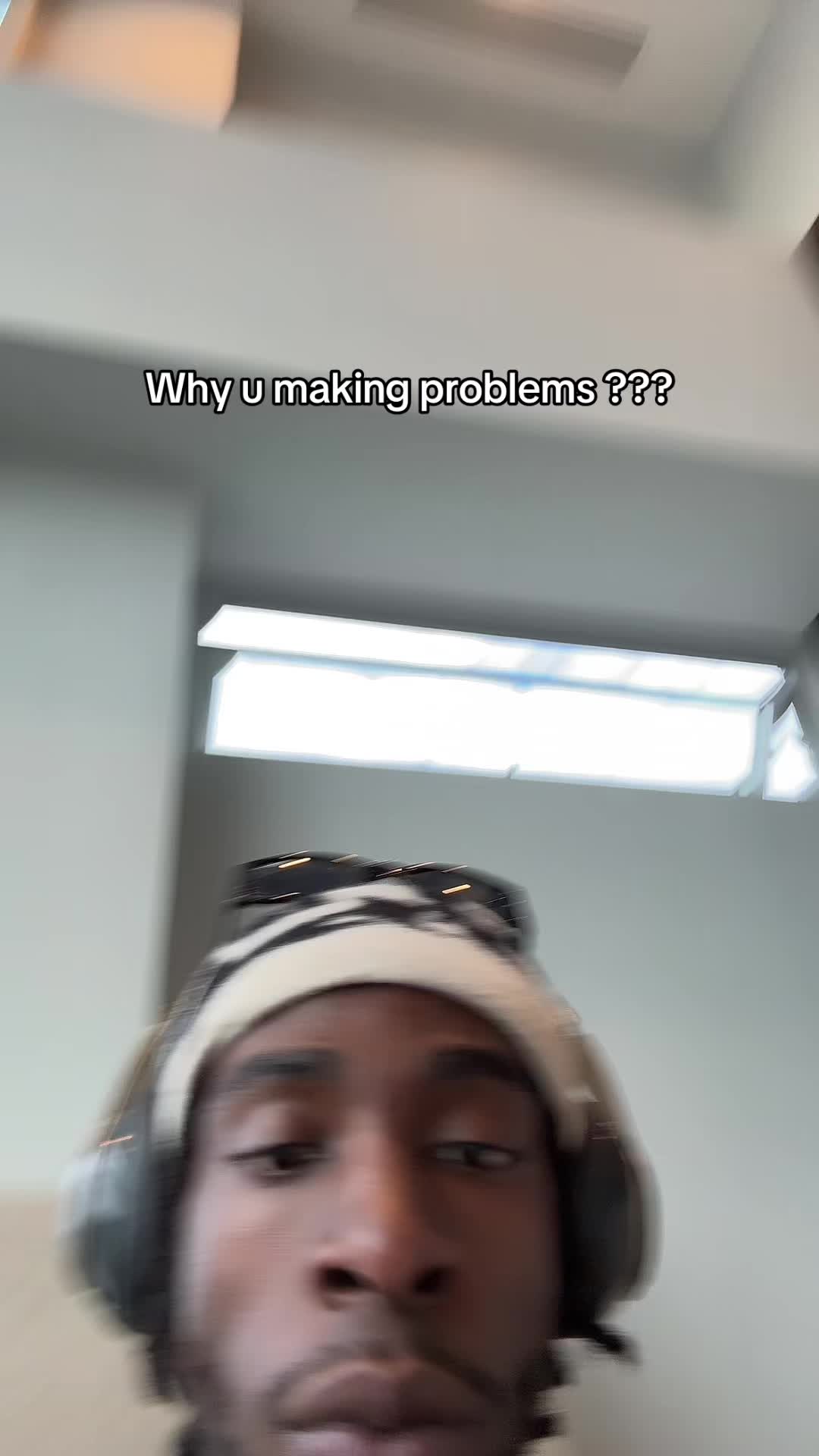 @saucyuglyprettyboi