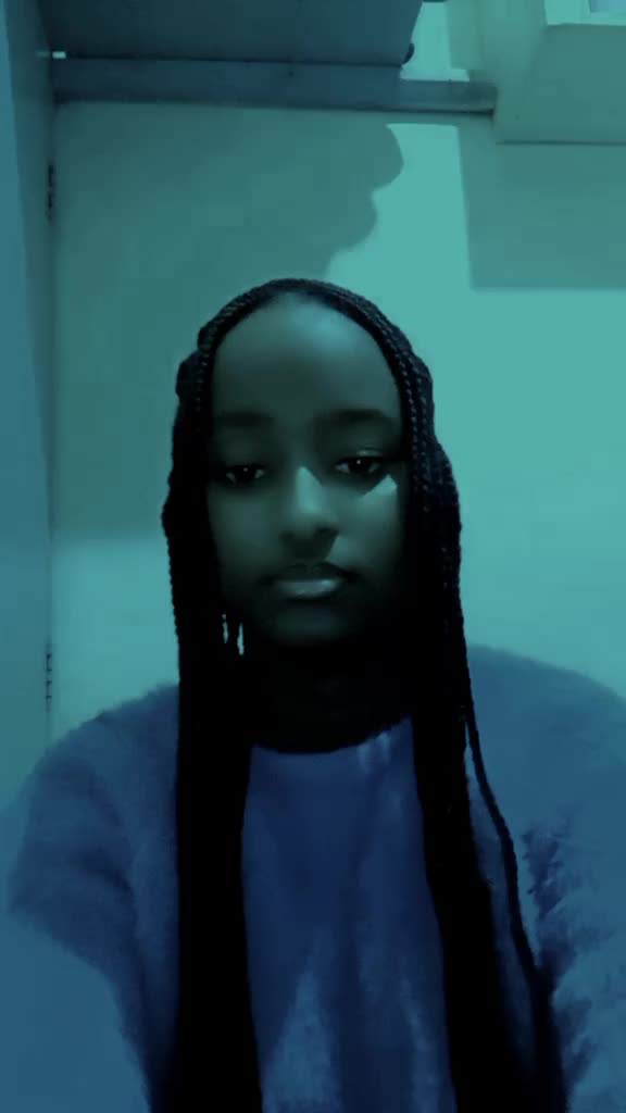 @sally wangari