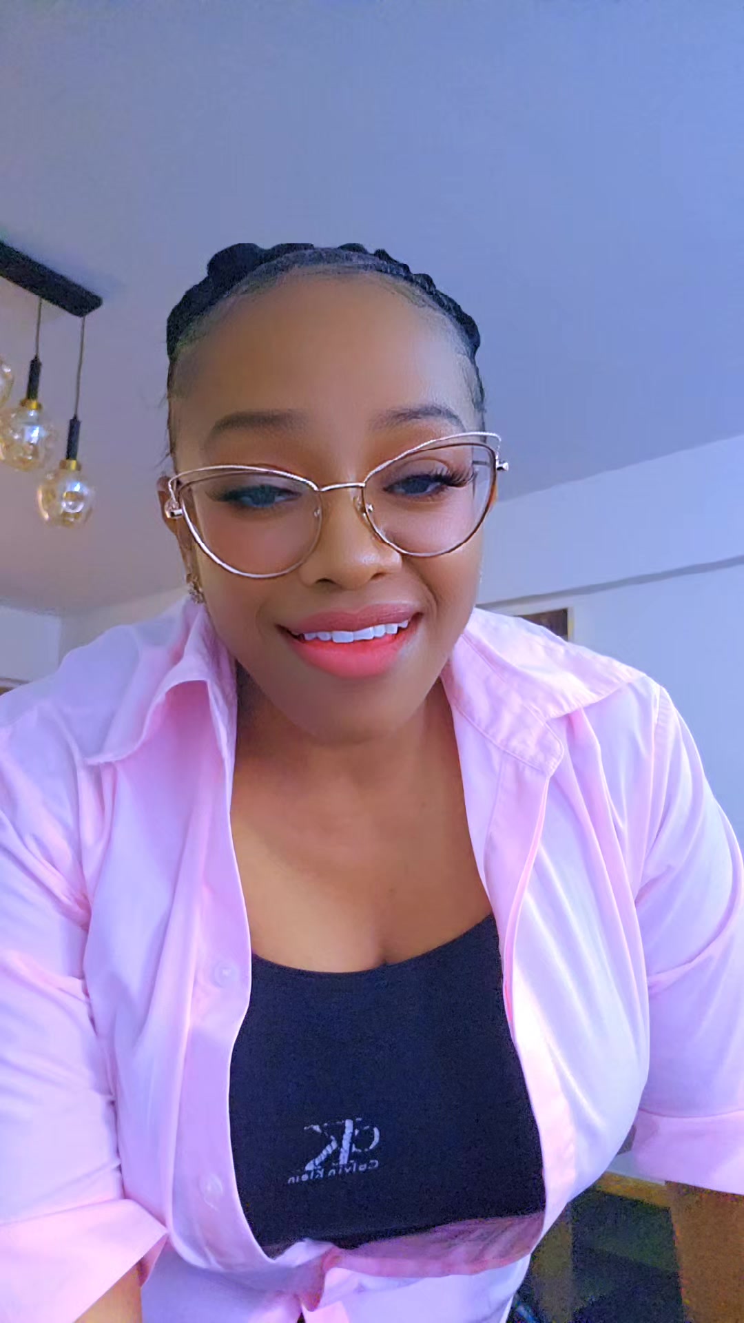 @LIzz Wangui