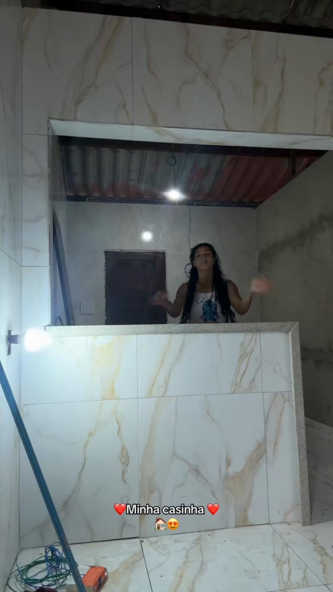 @Elisssangelaa