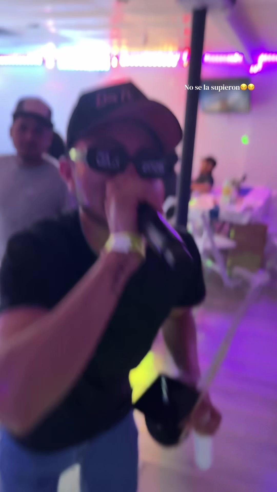 @Alo 🤎