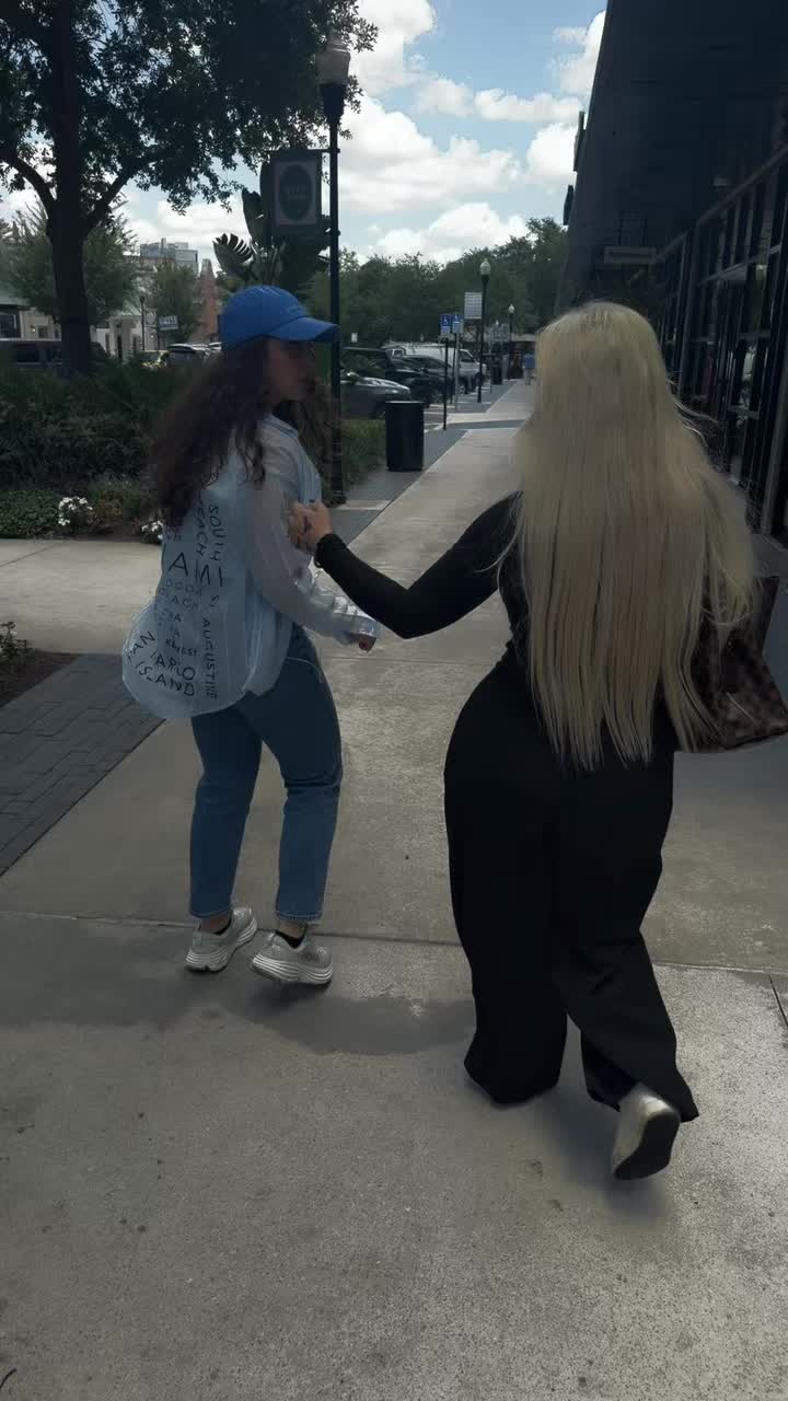 @Nanio