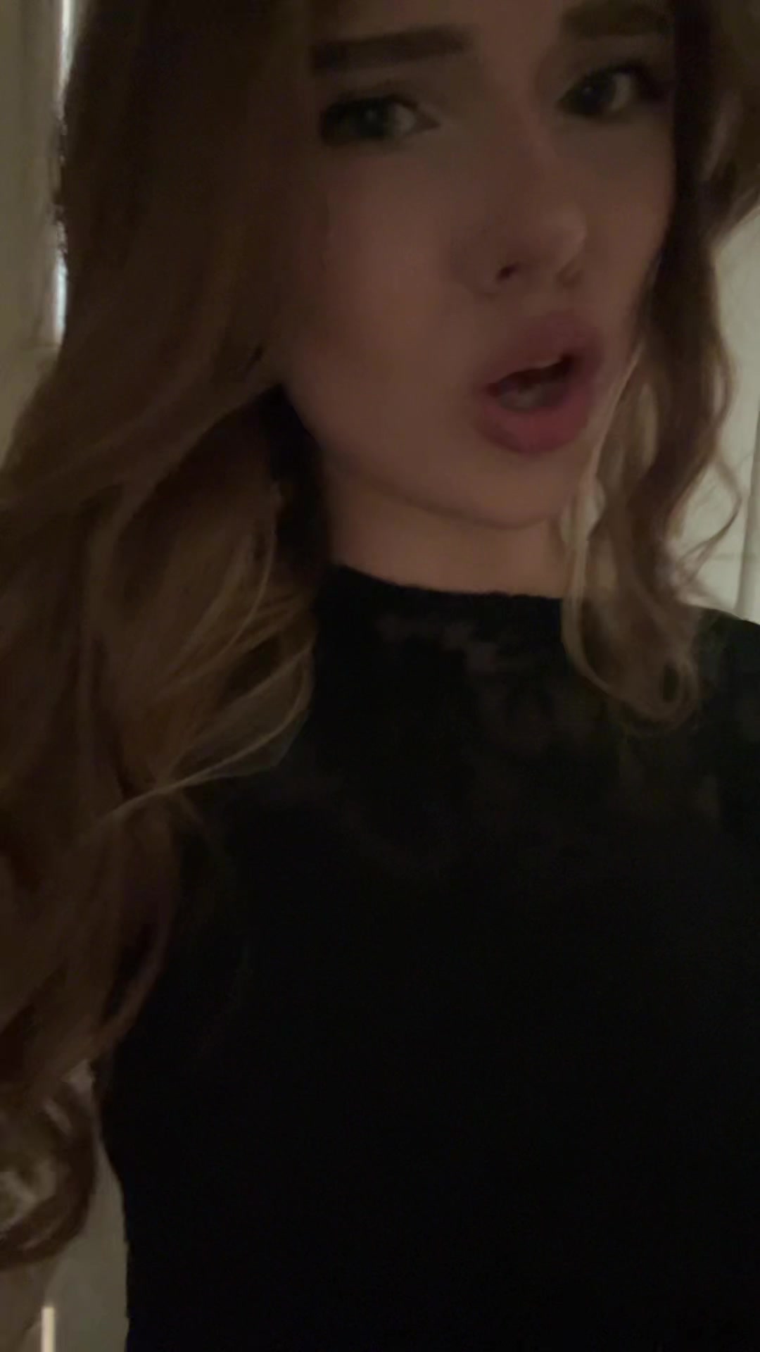 @𝘢𝘳𝘪𝘩𝘩𝘢