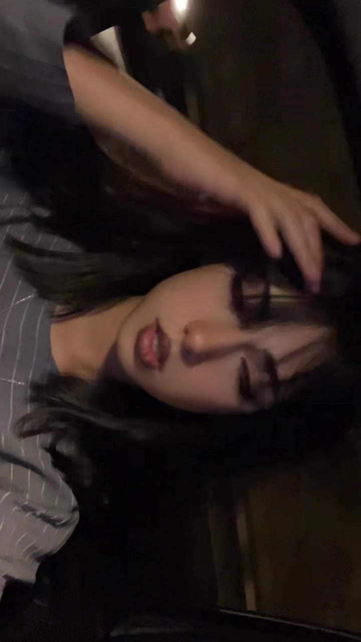 @repooni_r