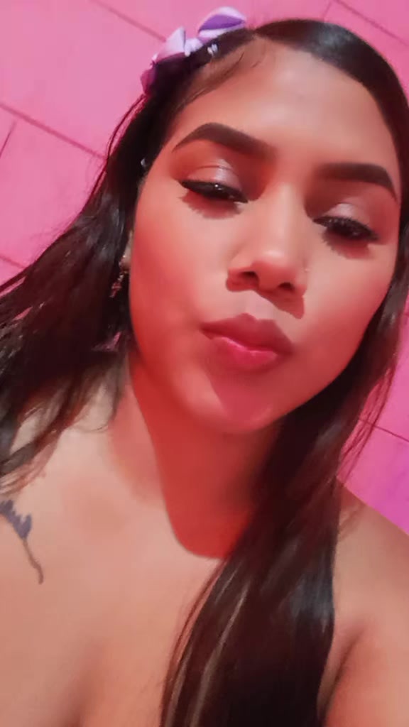 @Adrianita💜