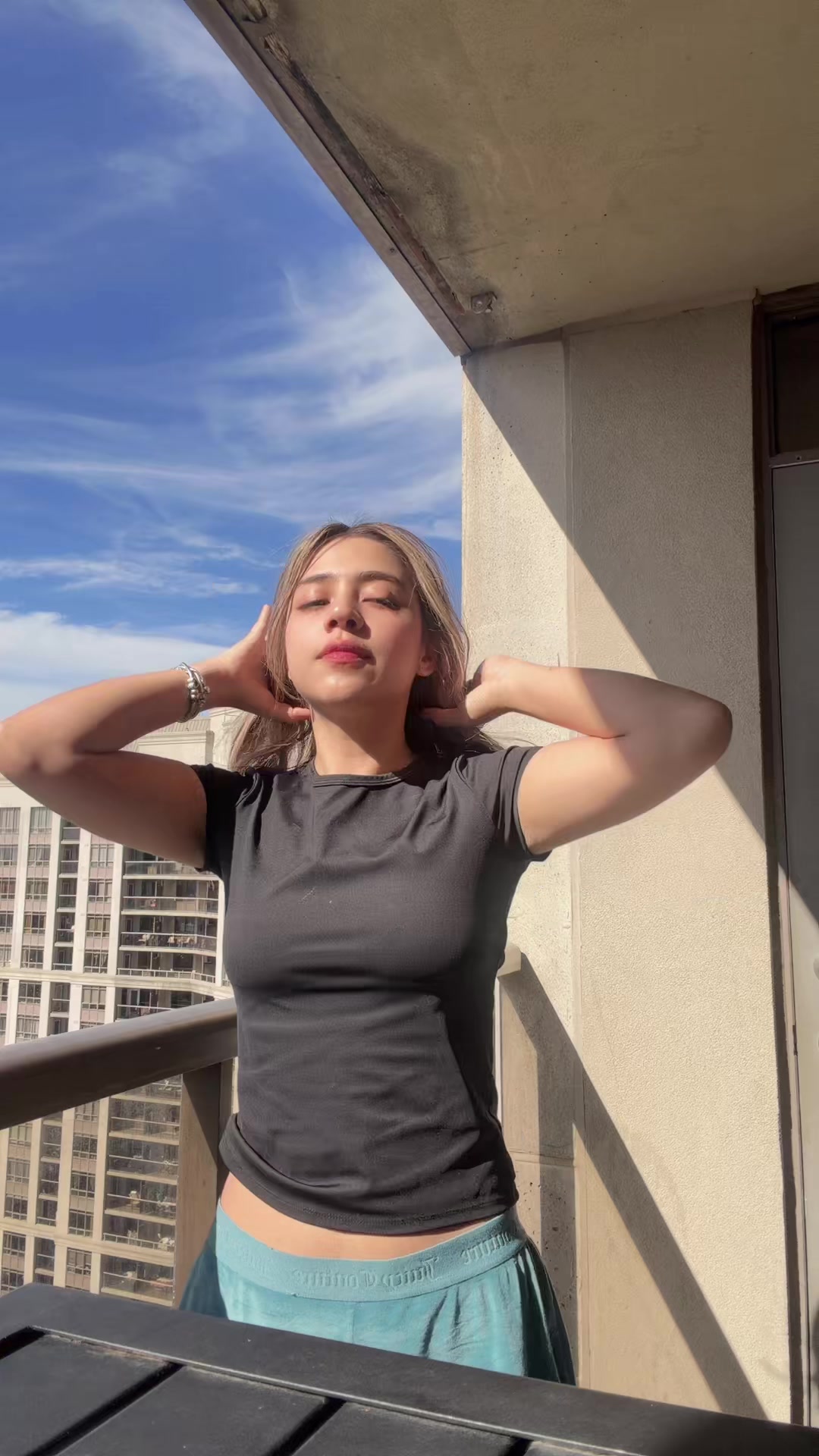 @vibewithleexi