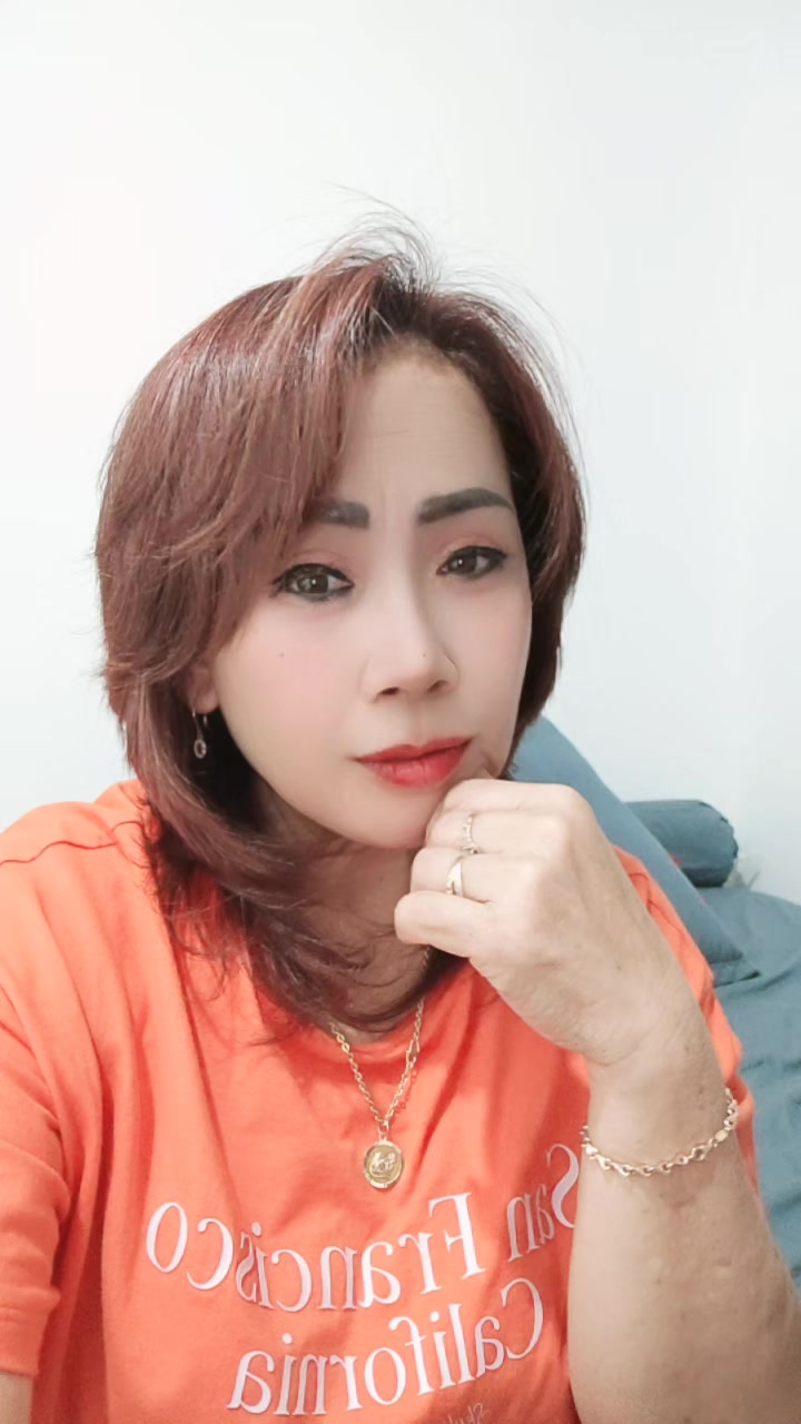 @elisashu665