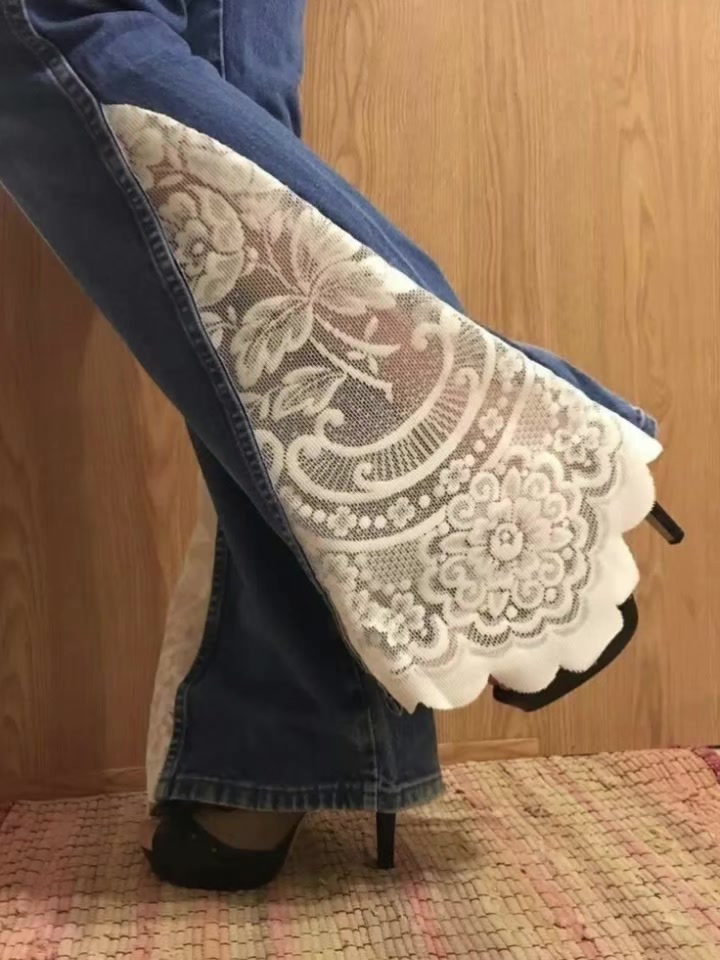 @🐚